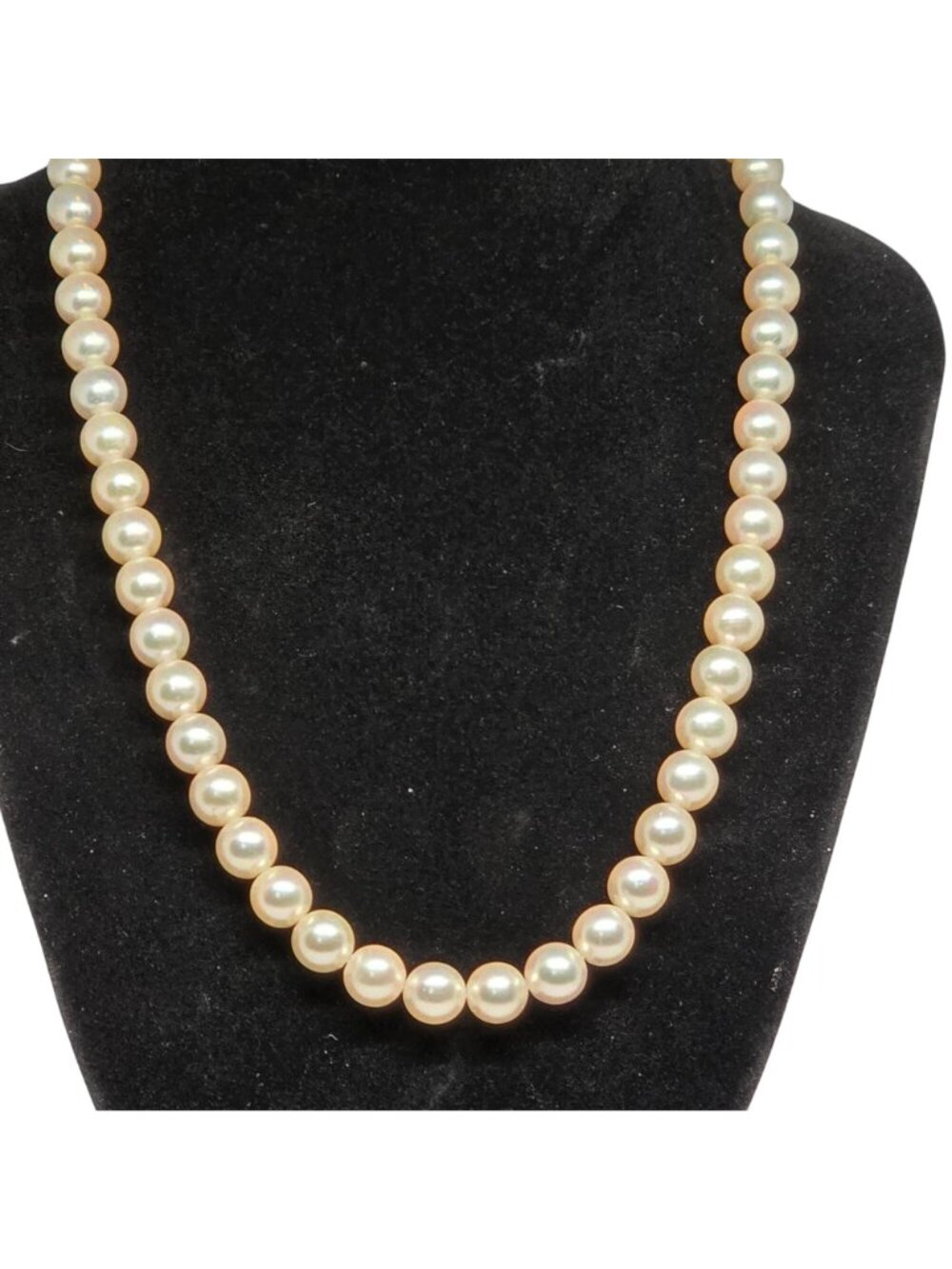 Faux Pearl Necklace 17” Cream 8mm Beads Silver Clasp - Picture 5 of 14